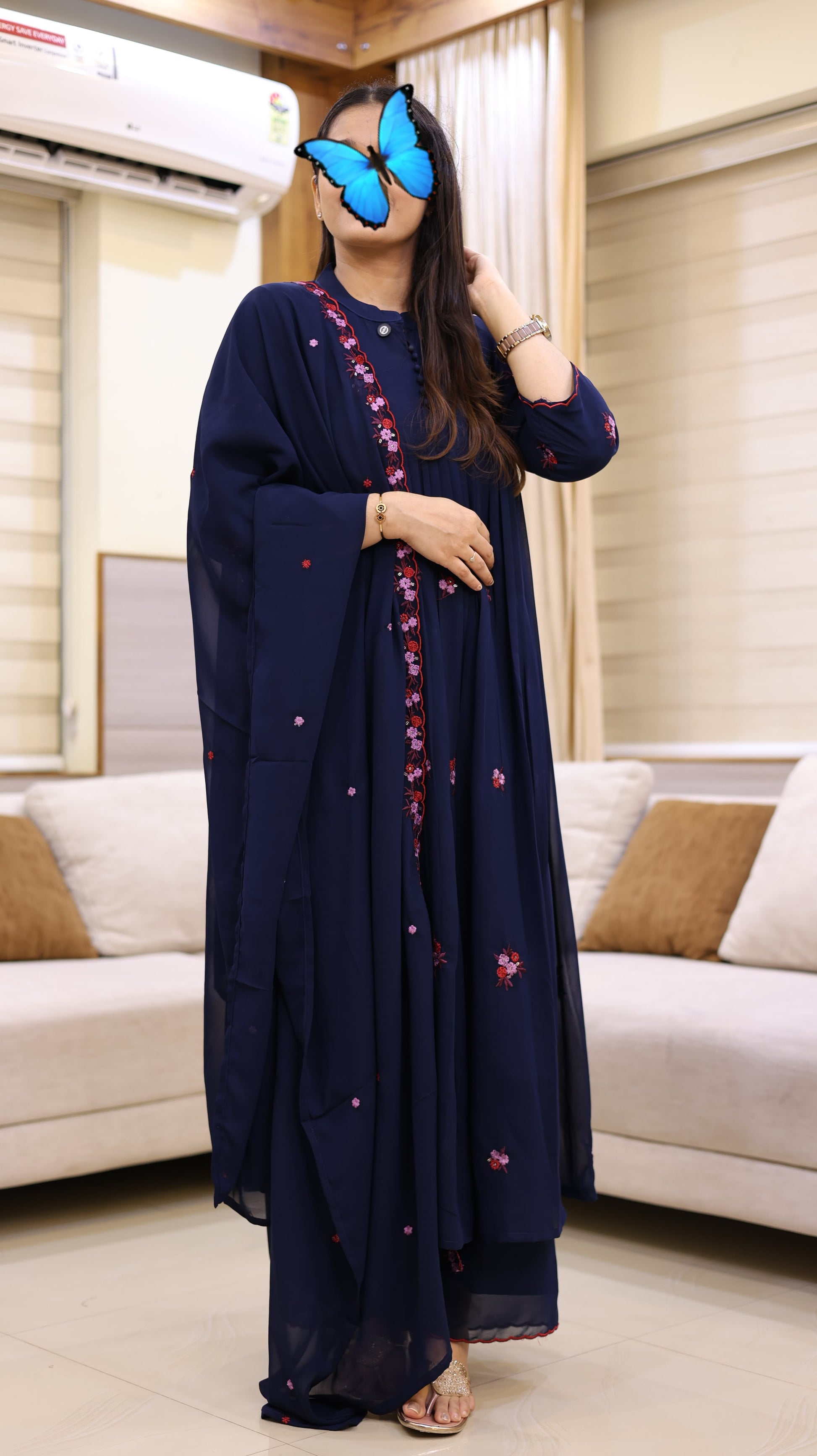 7717
