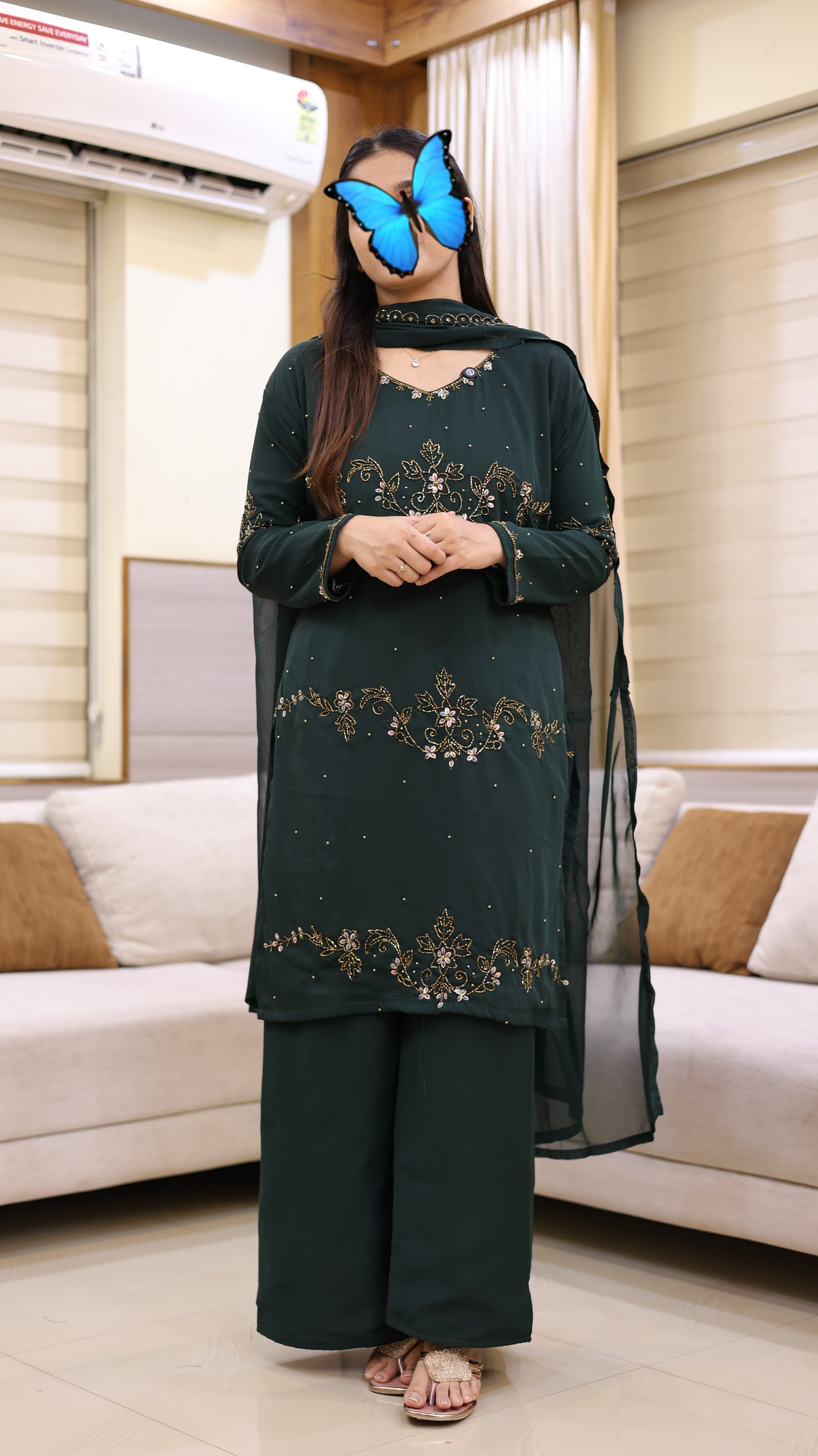 7718